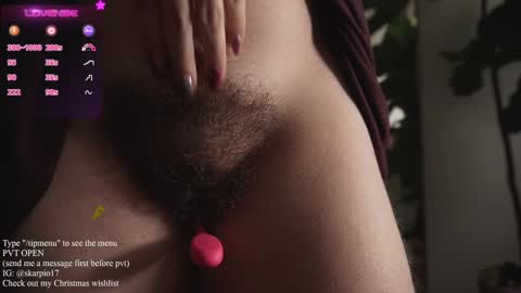 Im Scarlett  ONLINE  5pm-10pm NYC time  online show from 2, 1, 2025