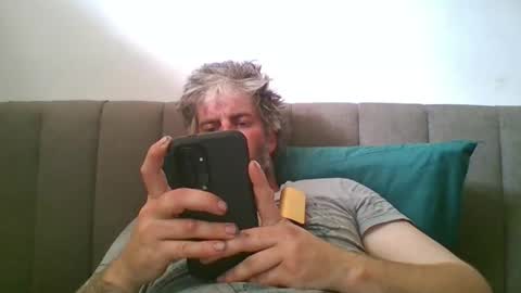 Snapshot of skataz89999 chatting on 26, 11, 2025 AJAY online show from 26, 11, 2025