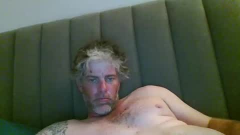 Snapshot of skataz89999 chatting on 4, 12, 2025 AJAY online show from 4, 12, 2025