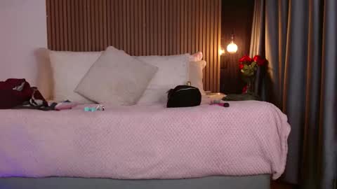 Skay  online show from 13, 11, 2025