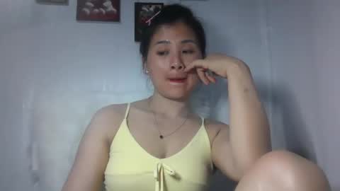 Snapshot of skie1111 chatting on 4, 6, 2026 Shie online show from 4, 6, 2026