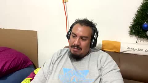 Snapshot of skinhell chatting on 2, 3, 2025 Elias online show from 2, 3, 2025