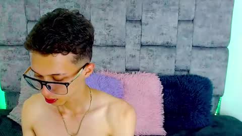 skinny_bigcock20 online show from 25, 2, 2025