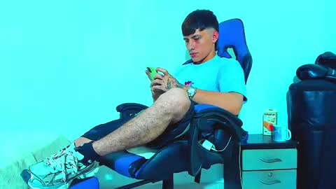 skinny marked online show from 25, 10, 2025