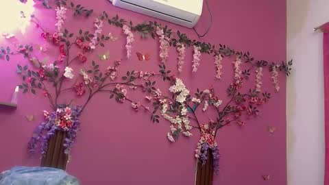 barbi online show from 17, 9, 2025