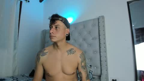 skinnydevil1 online show from 23, 2, 2026