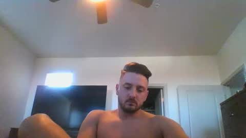 Snapshot of skinnyguylongdick1 chatting on 26, 12, 2024 skinnyguylongdick1 online show from 26, 12, 2024