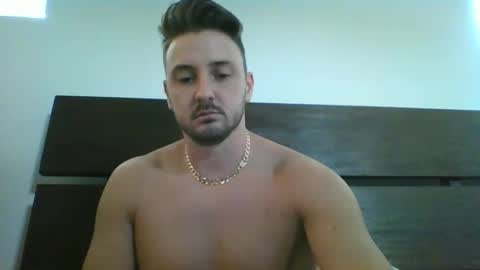 Snapshot of skinnyguylongdick1 chatting on 25, 1, 2025 skinnyguylongdick1 online show from 25, 1, 2025