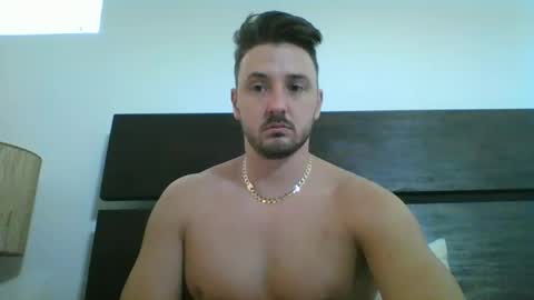 Snapshot of skinnyguylongdick1 chatting on 26, 1, 2025 skinnyguylongdick1 online show from 26, 1, 2025