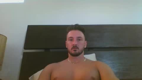Snapshot of skinnyguylongdick1 chatting on 9, 3, 2025 skinnyguylongdick1 online show from 9, 3, 2025