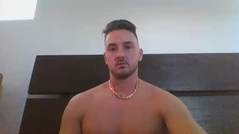 Snapshot of skinnyguylongdick1 chatting on 18, 10, 2025 skinnyguylongdick1 online show from 18, 10, 2025