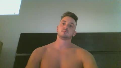 Snapshot of skinnyguylongdick1 chatting on 31, 10, 2025 skinnyguylongdick1 online show from 31, 10, 2025
