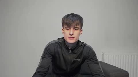 Snapshot of skinnyguywithbigd chatting on 10, 9, 2025 skinnyguywithbigd online show from 10, 9, 2025