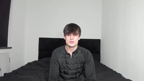 Snapshot of skinnyguywithbigd chatting on 26, 11, 2025 skinnyguywithbigd online show from 26, 11, 2025