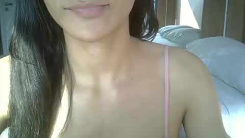 skinnykittencam online show from 8, 9, 2025