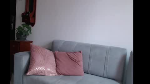 Snapshot of skinnylatin69 chatting on 18, 2, 2025 skinnylatin69 online show from 18, 2, 2025