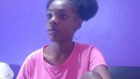 Snapshot of skinnysexy4u chatting on 21, 6, 2026 skinnysexy4u online show from 21, 6, 2026