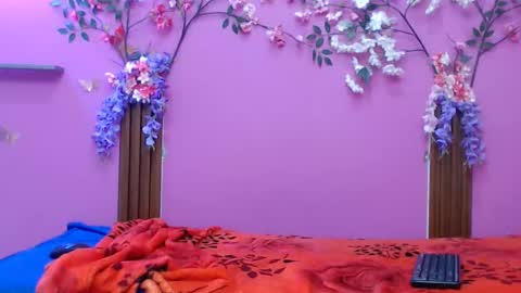 sofia online show from 24, 11, 2025