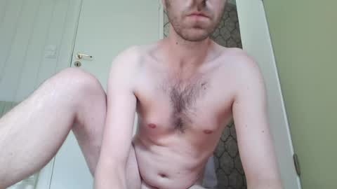 Snapshot of skinnytomdickinson chatting on 25, 6, 2026 skinnytomdickinson online show from 25, 6, 2026