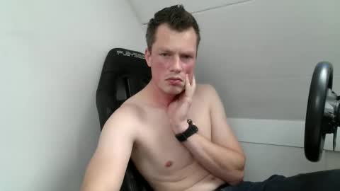 skippyhihi online show from 7, 10, 2025