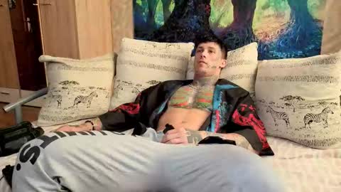 skirlingod online show from 1, 10, 2025