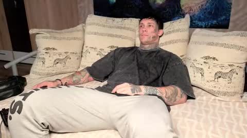 skirlingod online show from 10, 10, 2025