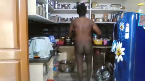 Snapshot of sklavepappu143 chatting on 17, 7, 2026 Indianslut1431 online show from 17, 7, 2026
