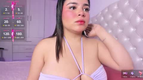 Snapshot of sky___blue chatting on 8, 10, 2025 Sky Independent model WISH LIST online show from 8, 10, 2025