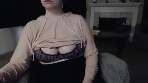 SKYLE   online show from 22, 3, 2026