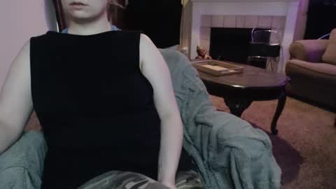SKYLE   online show from 22, 5, 2026