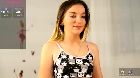 skyeyesluna online show from 9, 4, 2026