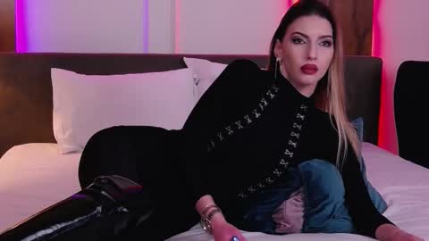 Snapshot of skylarspark chatting on 14, 11, 2025 SkylarSpark online show from 14, 11, 2025