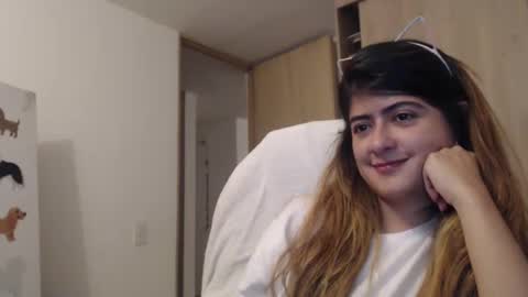 Snapshot of skyler1195 chatting on 28, 1, 2025 Skyler online show from 28, 1, 2025