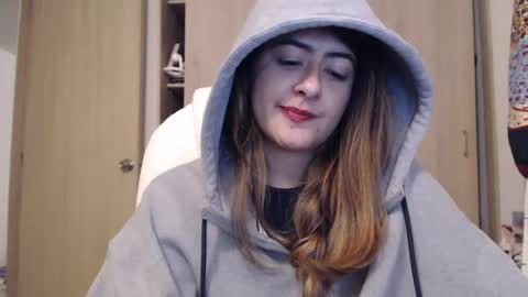 Snapshot of skyler1195 chatting on 10, 3, 2025 Skyler online show from 10, 3, 2025