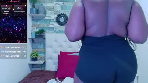 Snapshot of skyler_naomi chatting on 11, 5, 2026 skyler_naomi online show from 11, 5, 2026