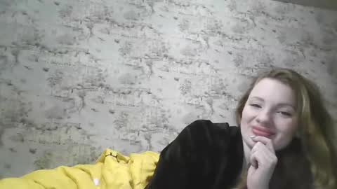 Snapshot of skyler_wans chatting on 16, 2, 2025 Skyler online show from 16, 2, 2025