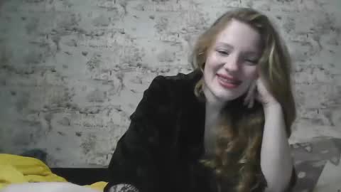 Snapshot of skyler_wans chatting on 17, 2, 2025 Skyler online show from 17, 2, 2025