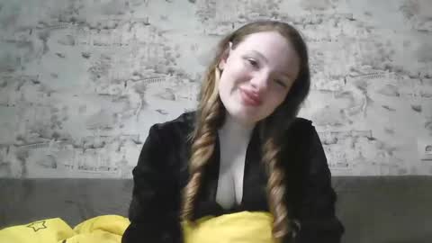 Snapshot of skyler_wans chatting on 19, 2, 2025 Skyler online show from 19, 2, 2025