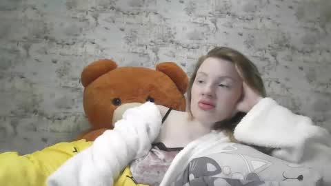 Snapshot of skyler_wans chatting on 27, 2, 2025 Skyler online show from 27, 2, 2025