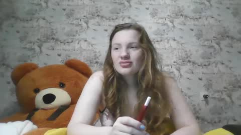 Snapshot of skyler_wans chatting on 5, 3, 2025 Skyler online show from 5, 3, 2025