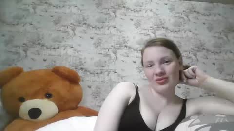 Snapshot of skyler_wans chatting on 6, 3, 2025 Skyler online show from 6, 3, 2025