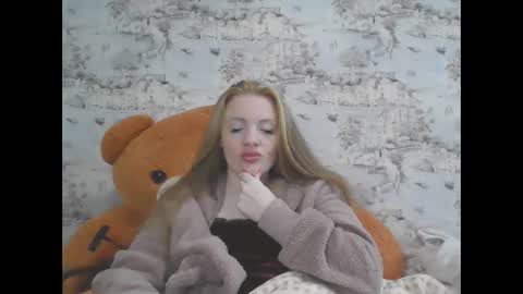 Snapshot of skyler_wans chatting on 28, 9, 2025 Skyler online show from 28, 9, 2025