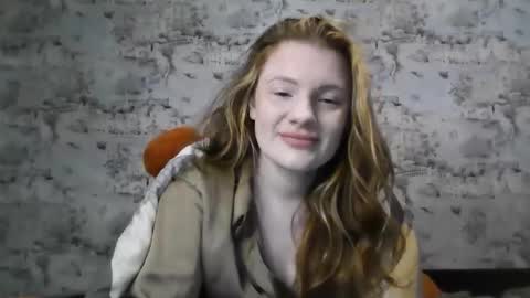 Snapshot of skyler_wans chatting on 26, 10, 2025 Skyler online show from 26, 10, 2025