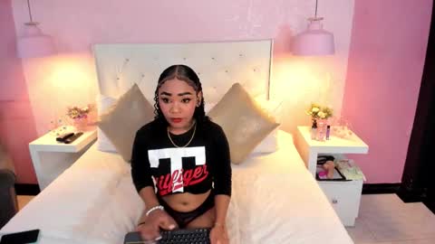 skylerbloom online show from 28, 11, 2025