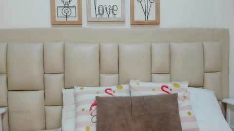 Snapshot of skylerwhite02 chatting on 3, 2, 2026 Skyler online show from 3, 2, 2026