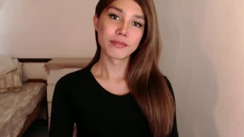 Snapshot of skyllerkent chatting on 19, 6, 2026 Sky online show from 19, 6, 2026