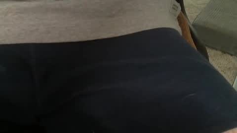 Snapshot of skypylot chatting on 10, 9, 2025 ResqPylot2 online show from 10, 9, 2025