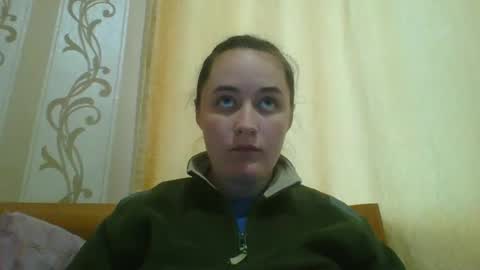 Snapshot of skyressie333 chatting on 1, 10, 2025 skyressie333 online show from 1, 10, 2025