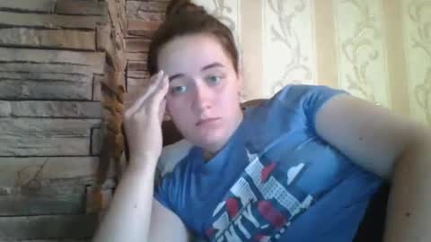 Snapshot of skyressie333 chatting on 3, 10, 2025 skyressie333 online show from 3, 10, 2025
