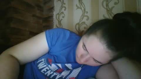 skyressie333 online show from 18, 11, 2025